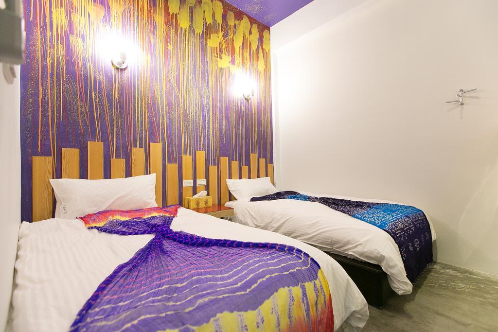 Arch Inn Hualien City Exterior photo