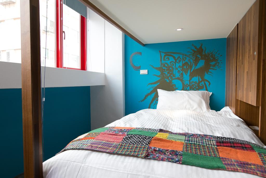Arch Inn Hualien City Room photo