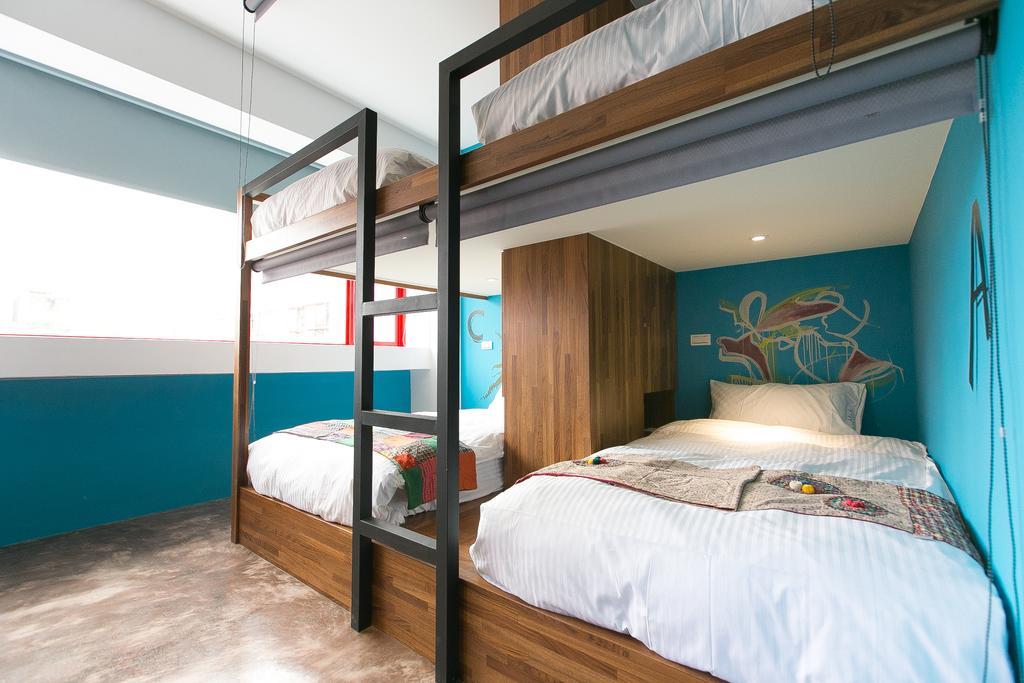 Arch Inn Hualien City Room photo