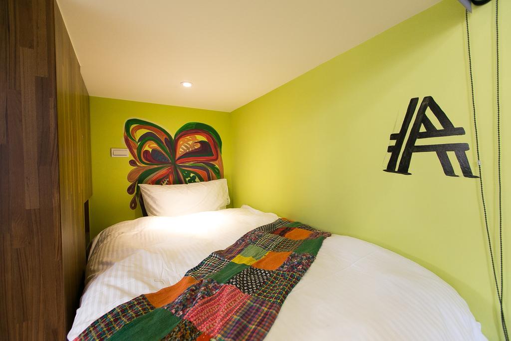 Arch Inn Hualien City Room photo