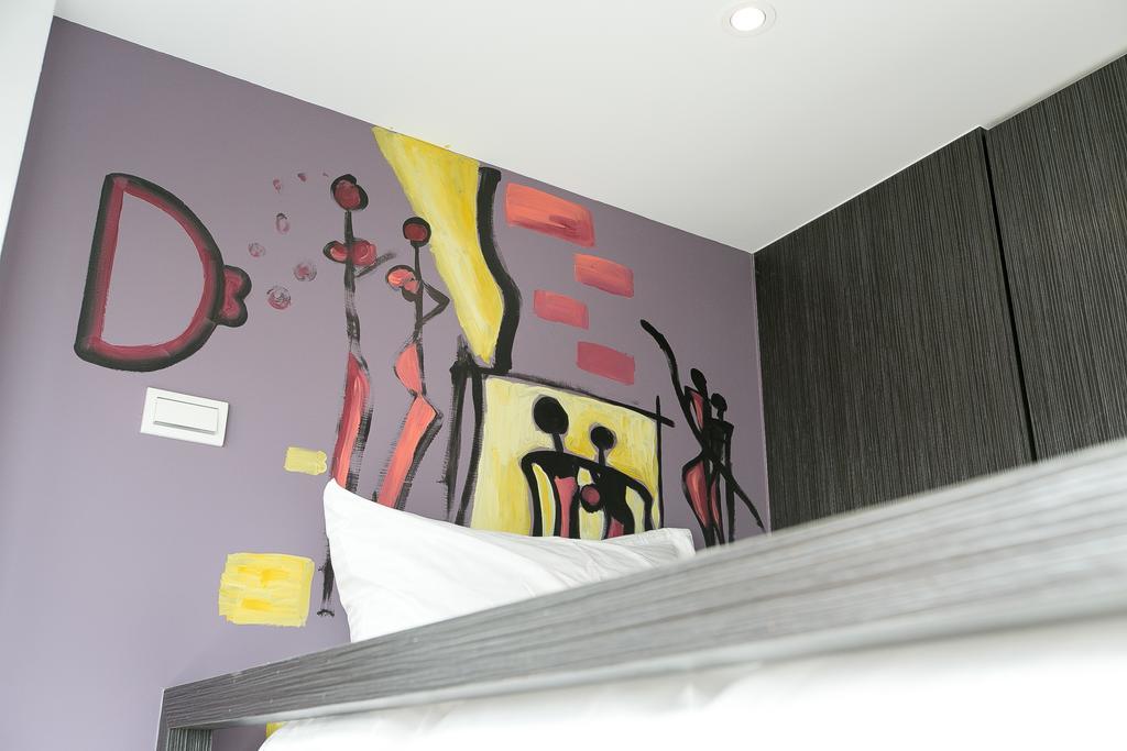 Arch Inn Hualien City Room photo
