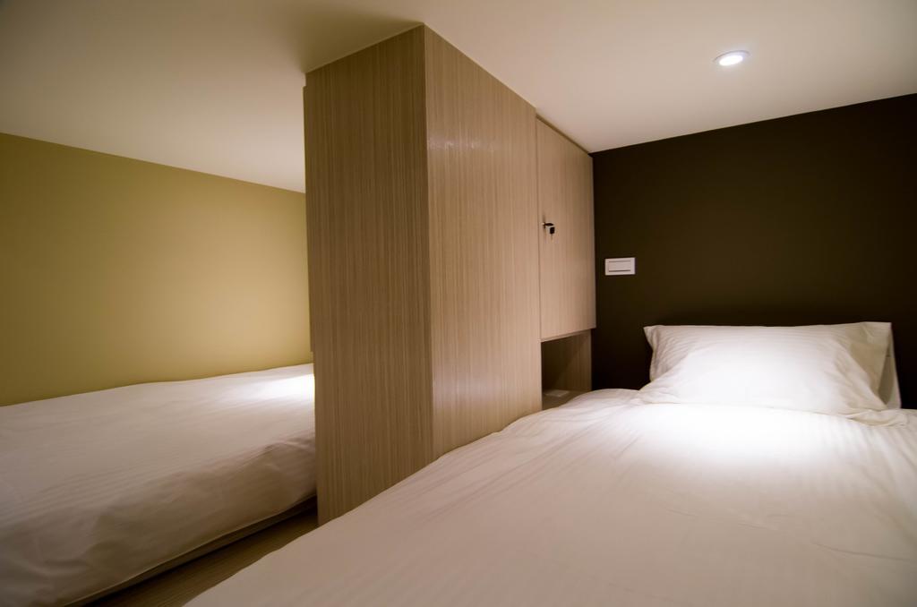 Arch Inn Hualien City Exterior photo