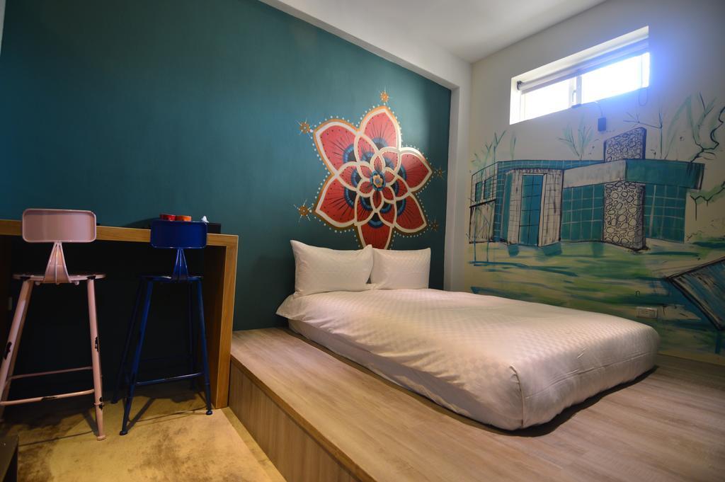Arch Inn Hualien City Exterior photo