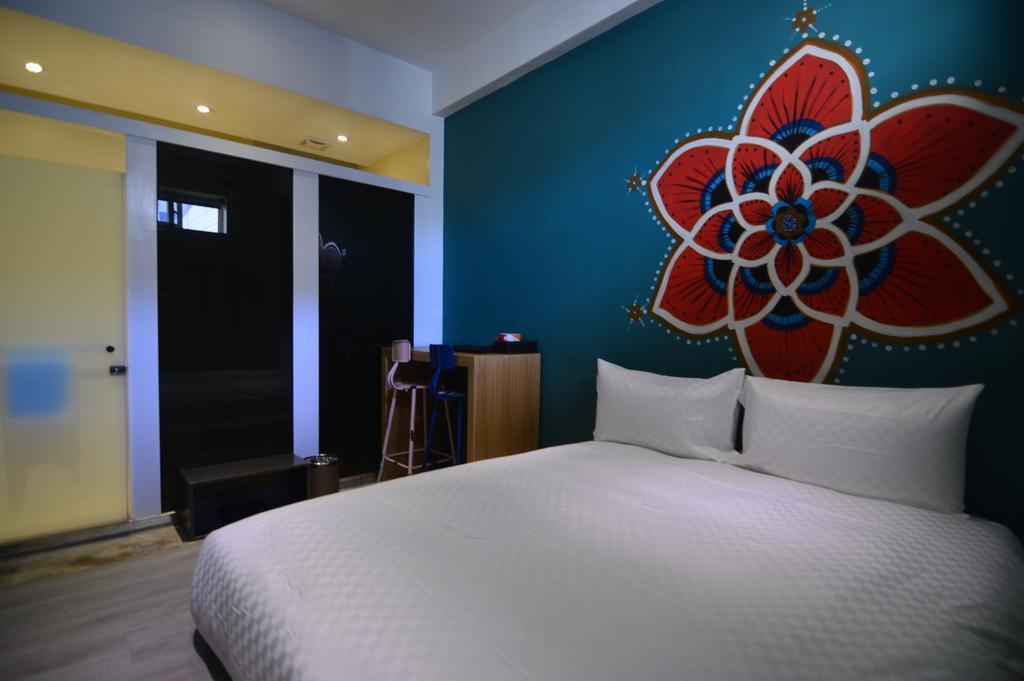 Arch Inn Hualien City Exterior photo